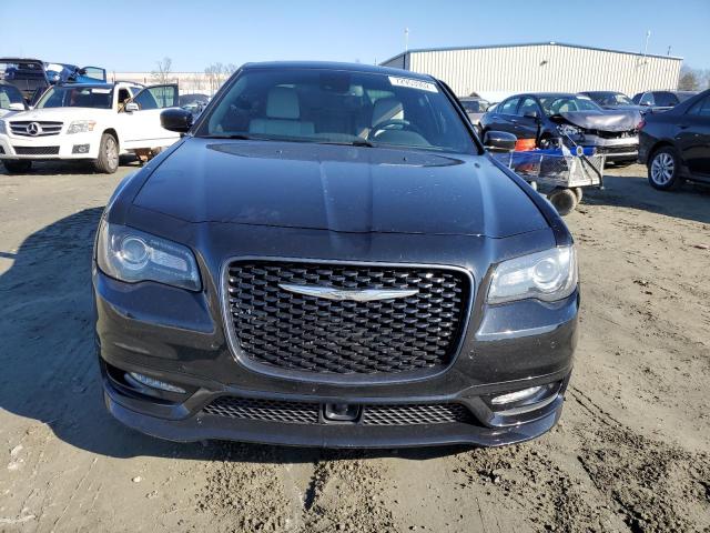 Zdjęcie 5 z aukcji – 2018 CHRYSLER 300 S z VIN 2C3CCABT8JH168276