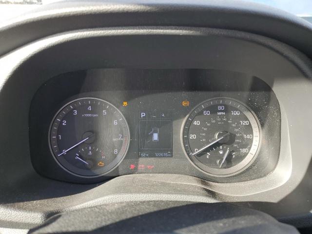 Photo 9 from auction – 2016 HYUNDAI TUCSON SE with VIN KM8J23A42GU104330