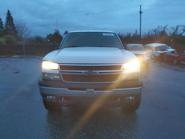 Photo 5 from auction – 2005 CHEVROLET SILVERADO with VIN 2GCEK13T551402717