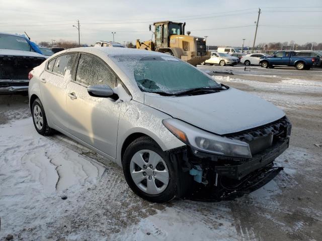 Photo 4 from auction – 2018 KIA FORTE LX with VIN 3KPFK4A73JE236612
