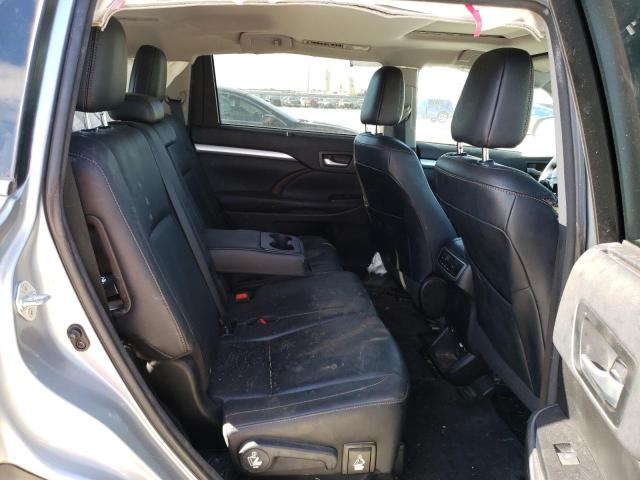 Photo 11 from auction – 2016 TOYOTA HIGHLANDER with VIN 5TDKKRFH5GS500747