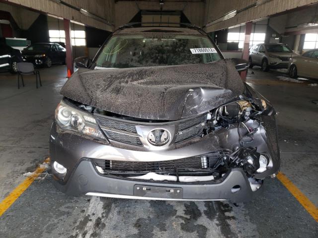 Photo 5 from auction – 2015 TOYOTA RAV4 XLE with VIN 2T3RFREV5FW239353