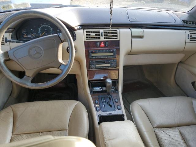 Photo 8 from auction – 1997 MERCEDES-BENZ E 320 with VIN WDBJF55F8VJ029565
