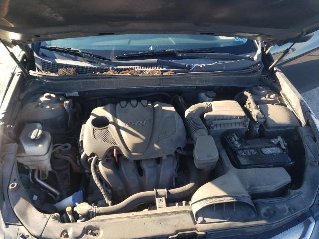 Photo 11 from auction – 2011 HYUNDAI SONATA SE with VIN 5NPEC4AC4BH057594