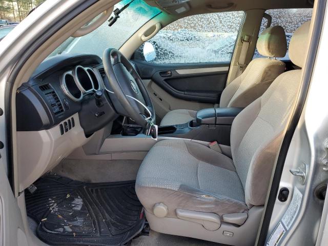 Photo 7 from auction – 2004 TOYOTA 4RUNNER SR with VIN JTEBU14R240035295