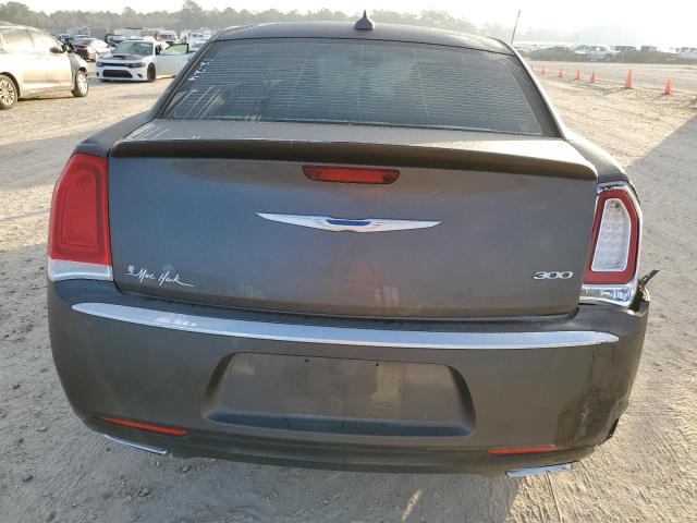 Photo 6 from auction – 2018 CHRYSLER 300 LIMITE with VIN 2C3CCAEG6JH201953