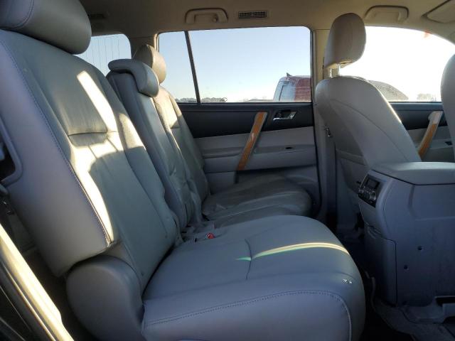 Photo 11 from auction – 2008 TOYOTA HIGHLANDER with VIN JTEEW44A482000710