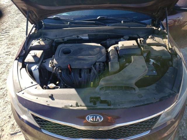 Photo 11 from auction – 2017 KIA OPTIMA LX with VIN 5XXGT4L33HG133686