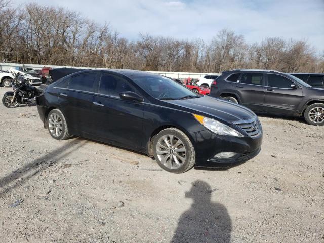 Photo 4 from auction – 2013 HYUNDAI SONATA SE with VIN 5NPEC4ACXDH731301