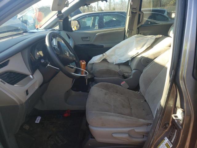 Photo 7 from auction – 2017 TOYOTA SIENNA with VIN 5TDZZ3DC3HS877724