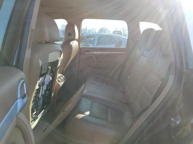 Photo 11 from auction – 2010 PORSCHE CAYENNE S with VIN WP1AB2AP6ALA50597