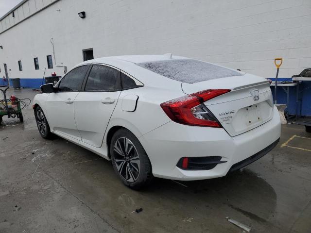 Photo 2 from auction – 2017 HONDA CIVIC EX with VIN 2HGFC1F33HH652922