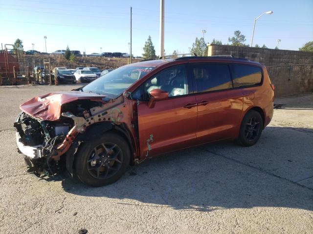 CHRYSLER PACIFICA T 2018 with VIN 2C4RC1EG5JR177810 - Photo from auction