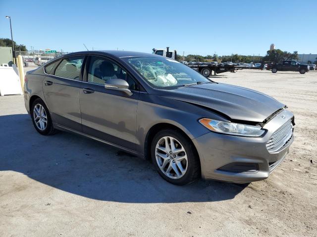 Photo 4 from auction – 2014 FORD FUSION SE with VIN 3FA6P0H71ER344277