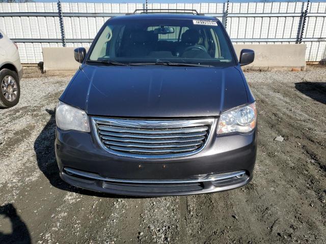 Photo 5 from auction – 2016 CHRYSLER TOWN & COU with VIN 2C4RC1BG4GR281945