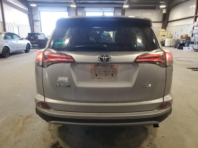 Photo 6 from auction – 2018 TOYOTA RAV4 ADVEN with VIN 2T3WFREV7JW452719