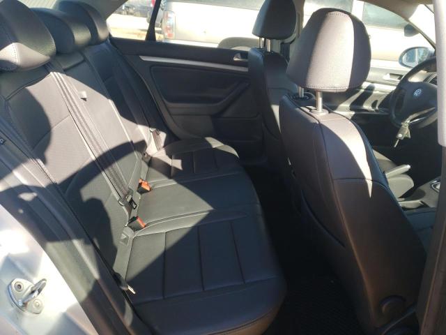 Photo 10 from auction – 2007 VOLKSWAGEN JETTA WOLF with VIN 3VWEF81K17M085745