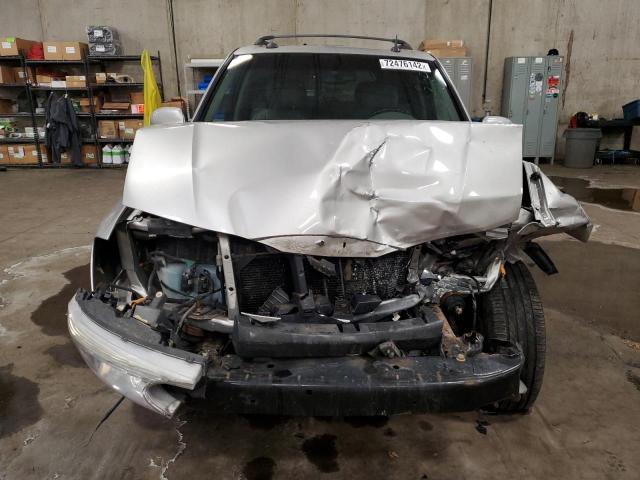 Photo 5 from auction – 2004 BUICK RAINIER CX with VIN 5GADT13S442182180