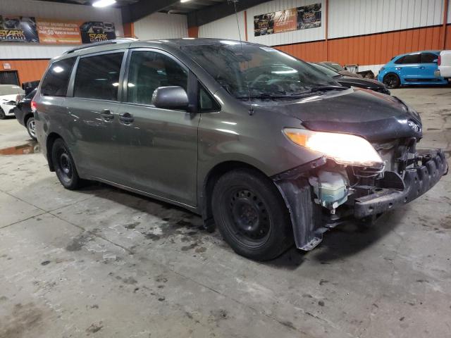 Photo 4 from auction – 2012 TOYOTA SIENNA with VIN 5TDZK3DC7CS226464