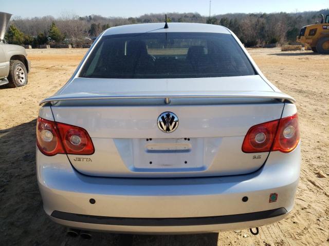 Photo 6 from auction – 2007 VOLKSWAGEN JETTA WOLF with VIN 3VWEF81K17M085745