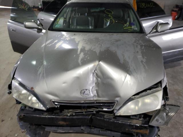 Photo 11 from auction – 2001 LEXUS ES 300 with VIN JT8BF28G210335510