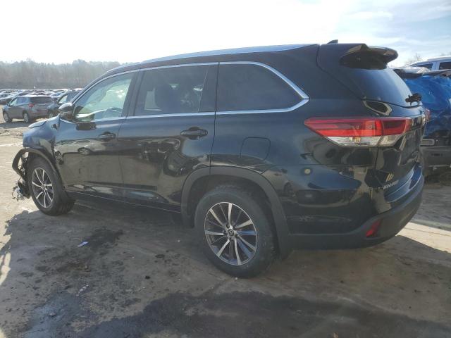 Photo 2 from auction – 2017 TOYOTA HIGHLANDER with VIN 5TDJZRFH4HS372817