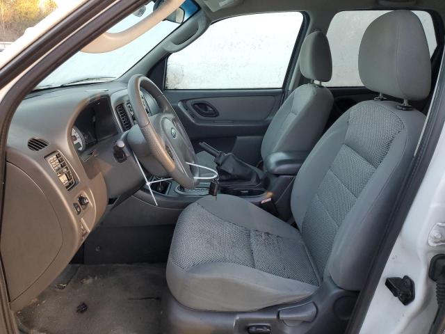 Photo 7 from auction – 2005 FORD ESCAPE XLT with VIN 1FMYU93145KA28004
