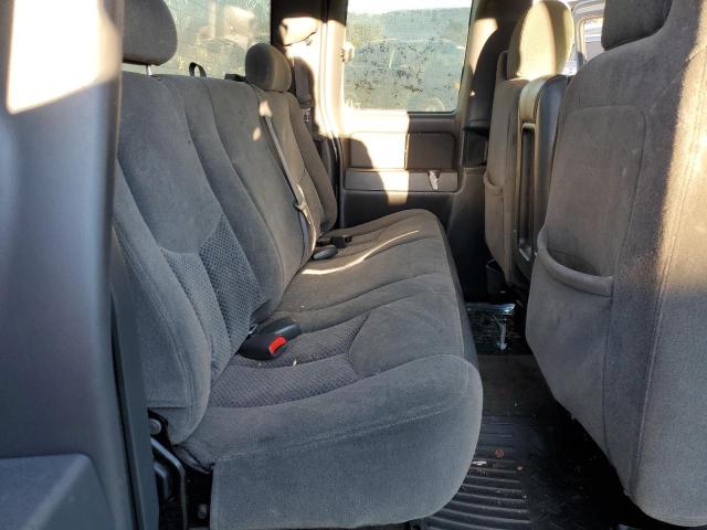 Photo 10 from auction – 2006 CHEVROLET SILVERADO with VIN 2GCEK19B961112948