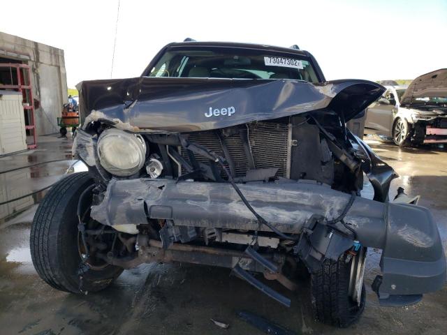 Photo 5 from auction – 2005 JEEP LIBERTY SP with VIN 1J4GL48K55W613359