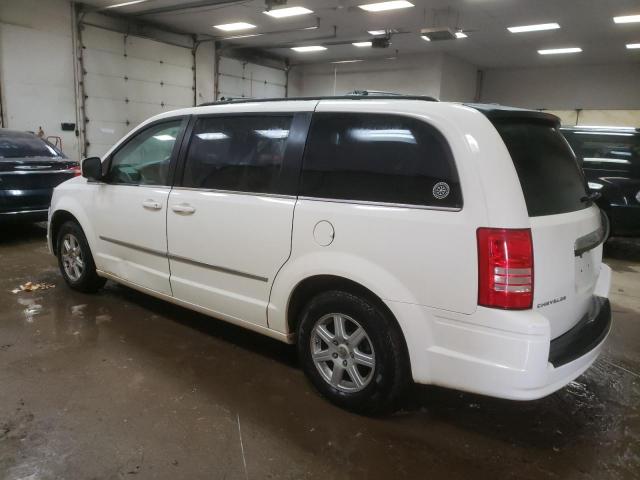 Photo 2 from auction – 2010 CHRYSLER TOWN & COU with VIN 2A4RR5D12AR260625