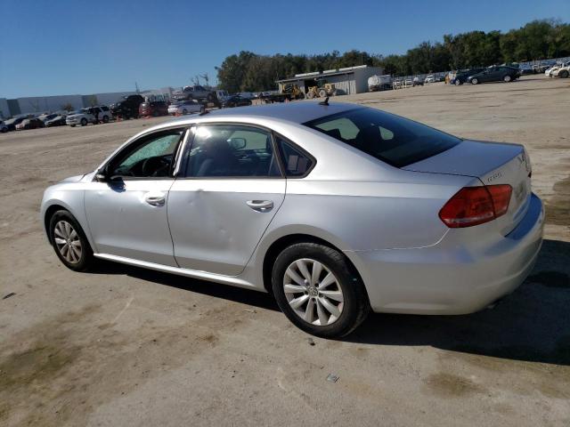 Photo 2 from auction – 2013 VOLKSWAGEN PASSAT S with VIN 1VWAH7A32DC070146