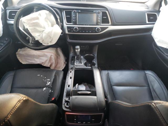 Photo 8 from auction – 2018 TOYOTA HIGHLANDER with VIN 5TDJZRFH8JS820918