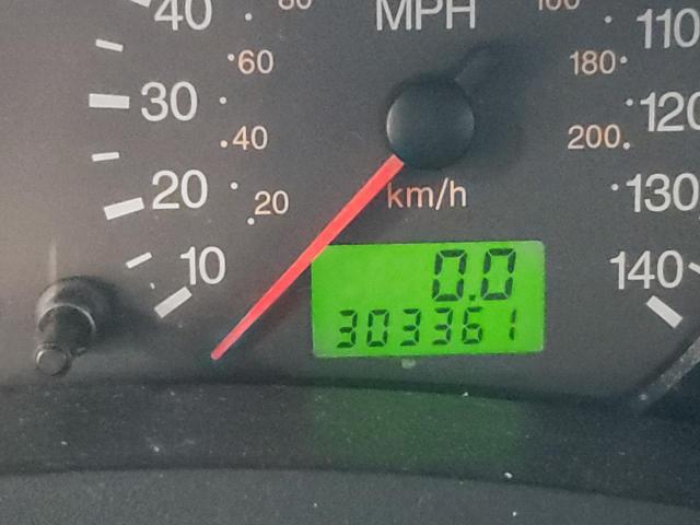 Photo 9 from auction – 2005 FORD FOCUS with VIN 3FAHP37NX5R111976