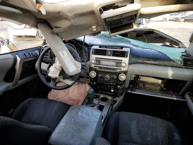 Photo 8 from auction – 2011 TOYOTA 4RUNNER SR with VIN JTEZU5JR2B5024579