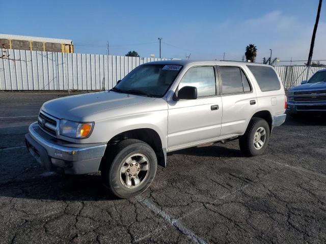 TOYOTA 4RUNNER 2000 with VIN JT3GM84R6Y0065011 - Photo from auction