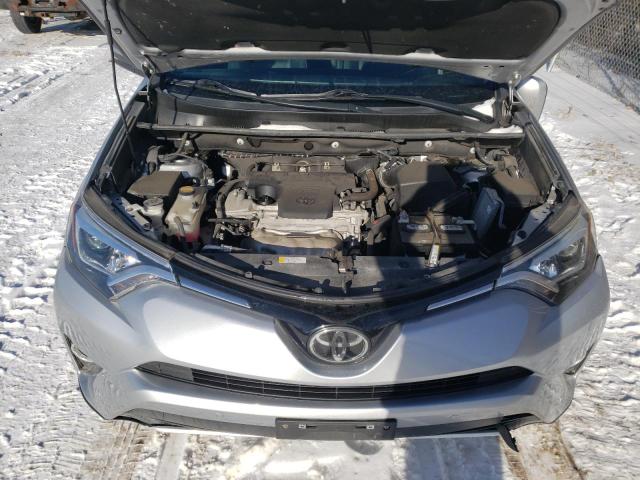 Photo 12 from auction – 2016 TOYOTA RAV4 LIMIT with VIN 2T3DFREV0GW479051