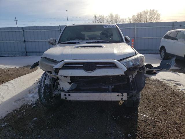 Photo 5 from auction – 2020 TOYOTA 4RUNNER SR with VIN JTEBU5JR1L5804642