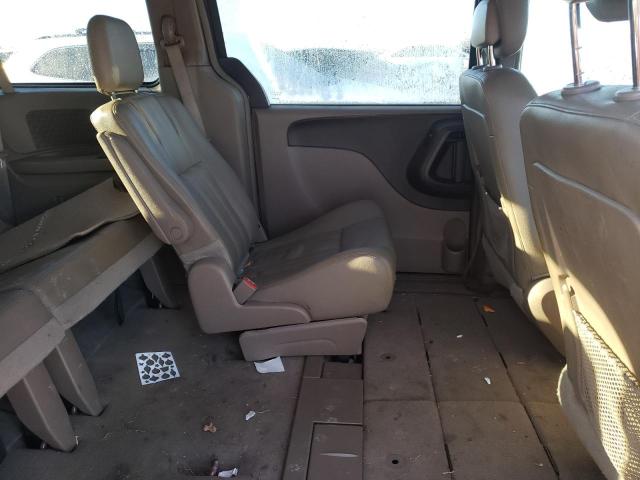 Photo 11 from auction – 2016 CHRYSLER TOWN & COU with VIN 2C4RC1BG5GR245889