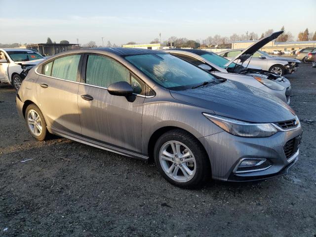Photo 4 from auction – 2018 CHEVROLET CRUZE LT with VIN 1G1BE5SM8J7200410