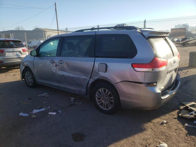 Photo 2 from auction – 2014 TOYOTA SIENNA XLE with VIN 5TDYK3DC2ES407079