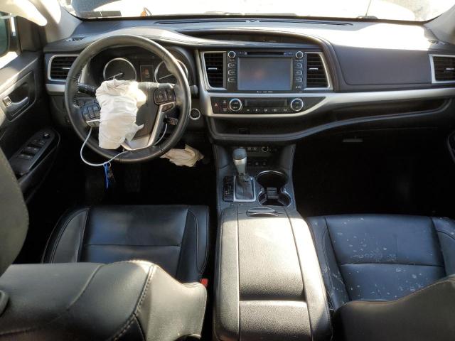 Photo 8 from auction – 2017 TOYOTA HIGHLANDER with VIN 5TDJZRFH4HS372817