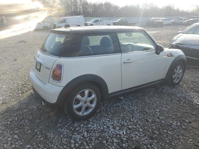 Photo 3 from auction – 2009 MINI COOPER with VIN WMWMF33529TW77987