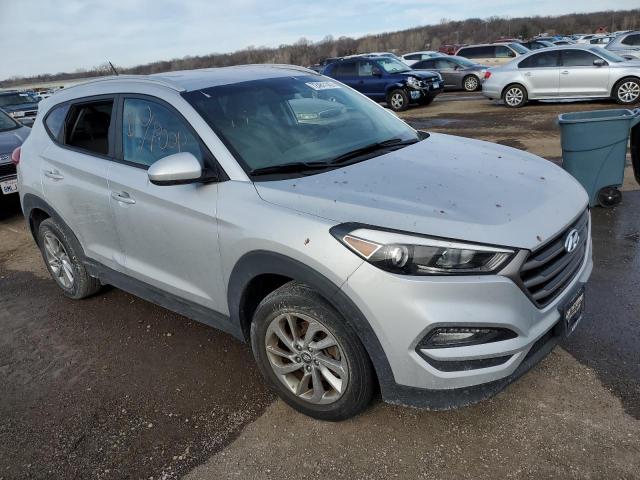Photo 4 from auction – 2016 HYUNDAI TUCSON LIM with VIN KM8J33A47GU152192