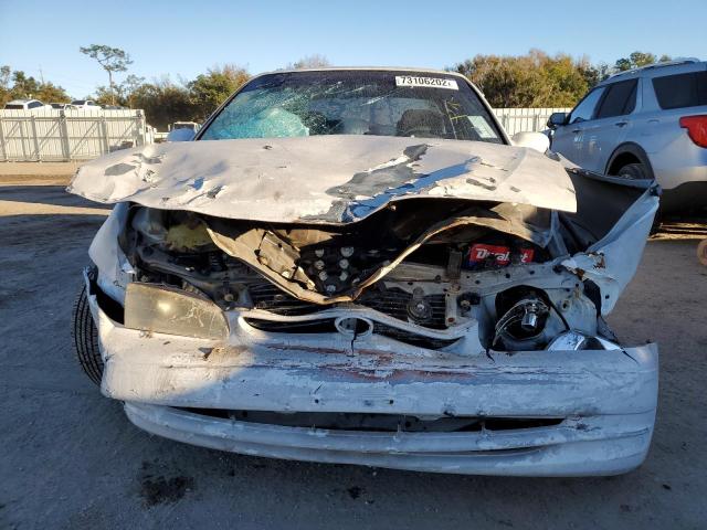 Photo 5 from auction – 2000 TOYOTA COROLLA VE with VIN 1NXBR12E1YZ332056