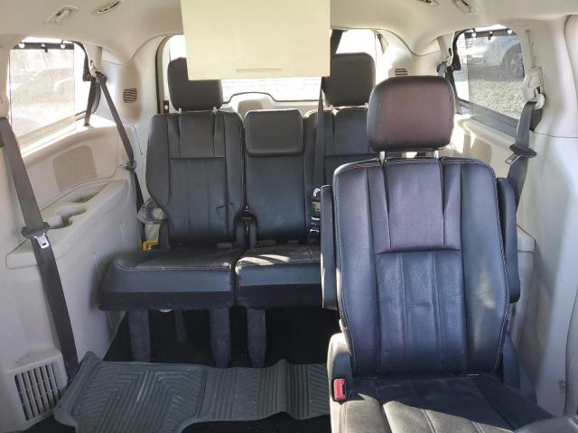 Photo 10 from auction – 2014 CHRYSLER TOWN & COU with VIN 2C4RC1CG0ER252079