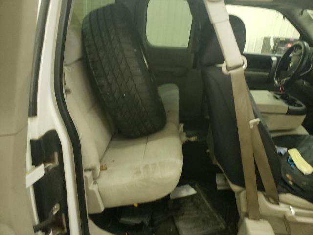 Photo 10 from auction – 2007 CHEVROLET SILVERADO with VIN 1GCEK19027Z629368
