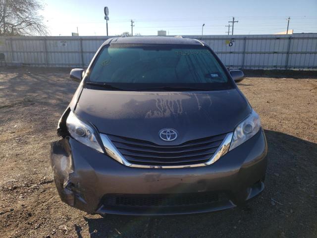 Photo 5 from auction – 2015 TOYOTA SIENNA LE with VIN 5TDKK3DC8FS599938
