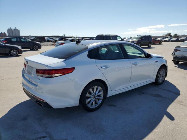 Photo 3 from auction – 2016 KIA OPTIMA EX with VIN 5XXGU4L31GG080675