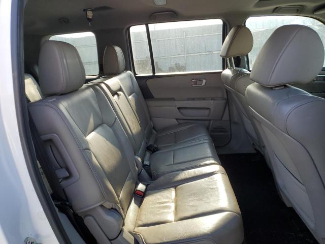 Фото 11 с аукциона – 2015 HONDA PILOT EXL с VIN 5FNYF4H52FB021208