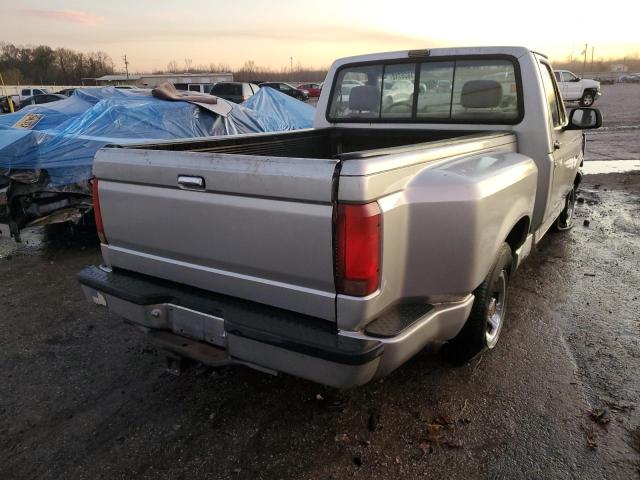 Photo 3 from auction – 1992 FORD F150 with VIN 1FTCF15NXNKA70445